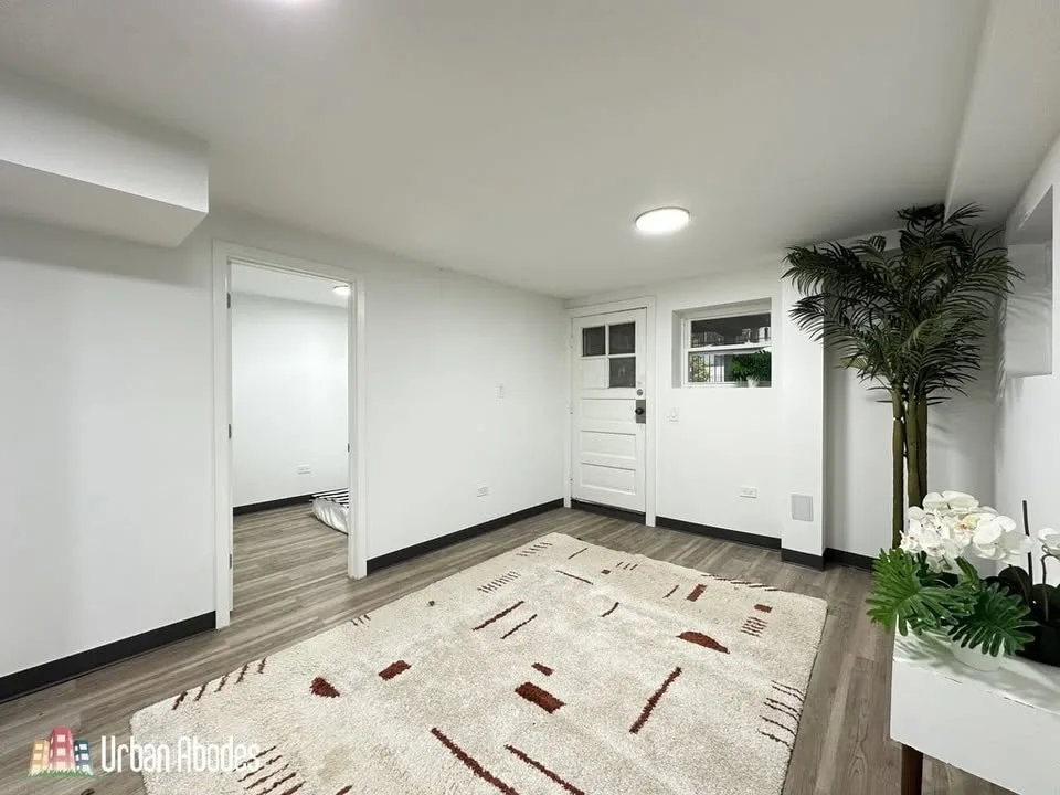 2 Beds 2 Baths Apartment image indicator(10)