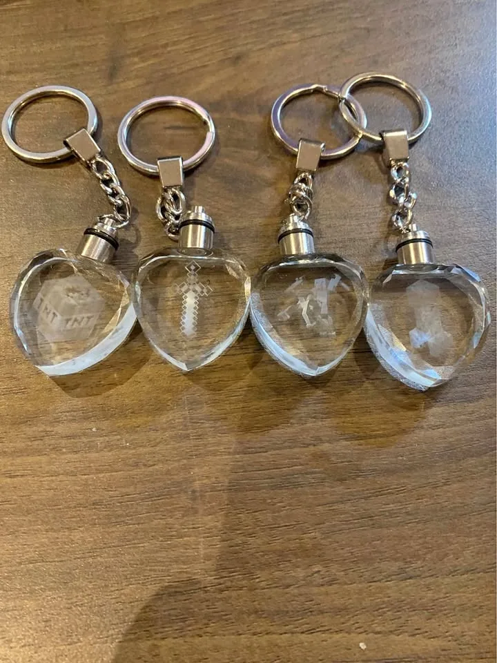 Minecraft Valentine’s Day keychains