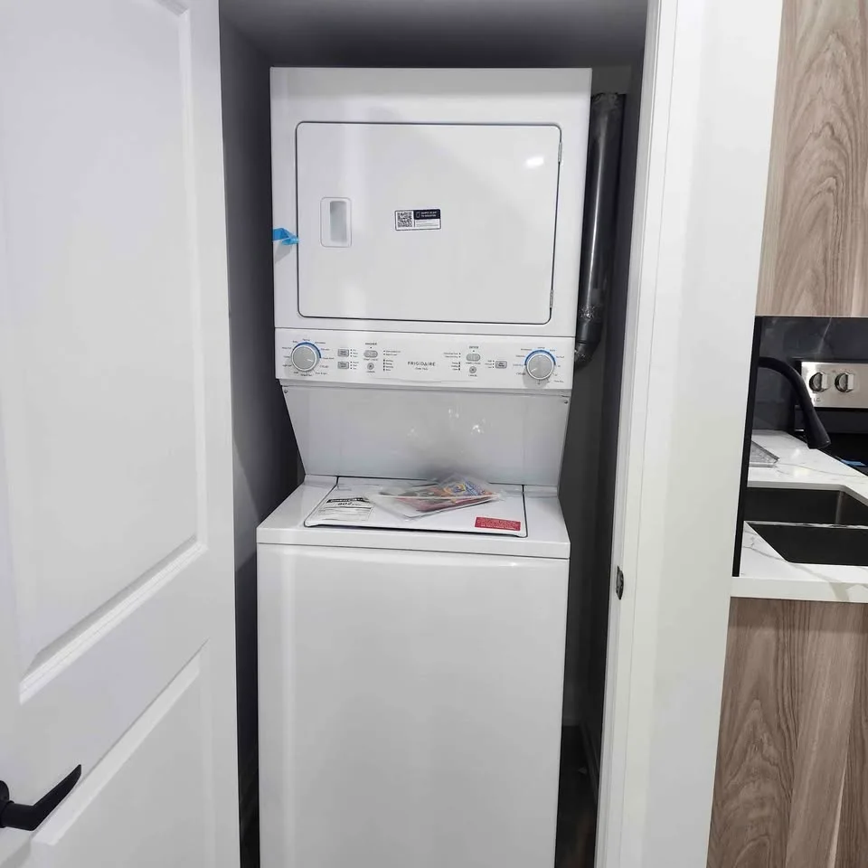 2 Beds 1 Bath - Apartment image indicator(7)