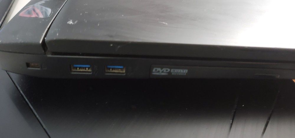 ASUS ROG Gaming Laptop GTX 970M - photo 5