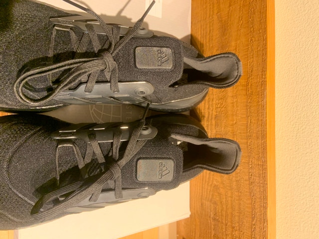 New Adidas Ultra Boost 22 - Size 12 Men - photo 3