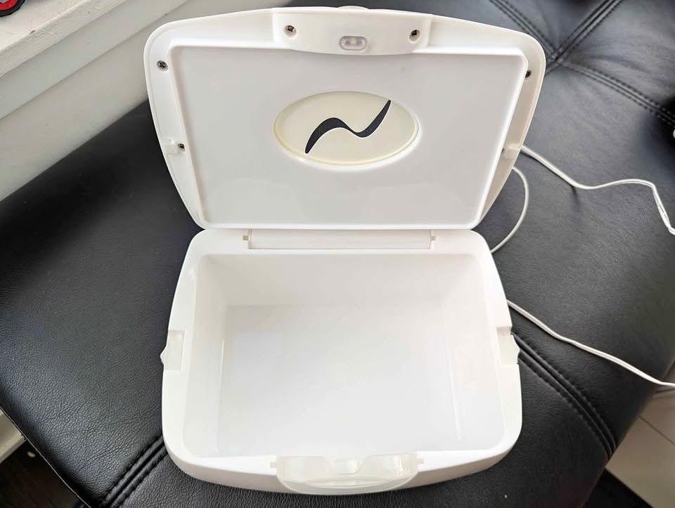 Baby Wipe warmer (Munchkin)