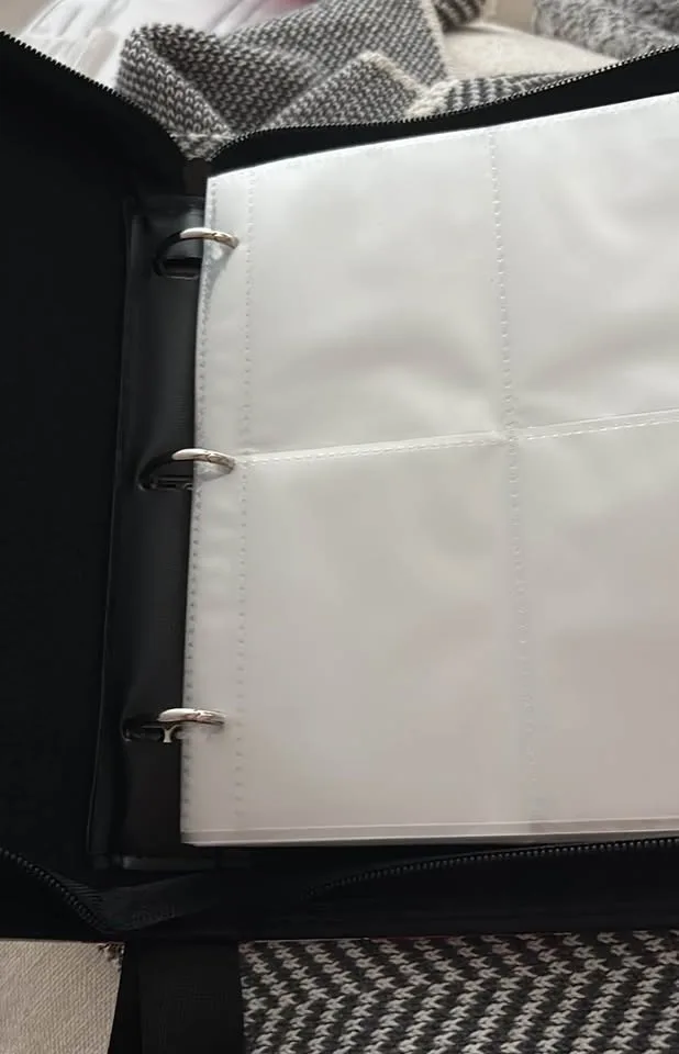 Trading Card Small Binder - 400 Pockets image indicator(3)