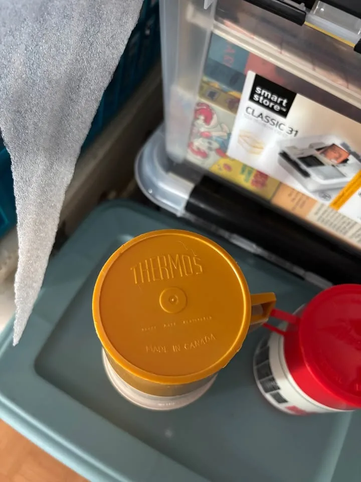 Vintage Thermos & 1976 Montreal Olympics Aladdin Flask image indicator(5)