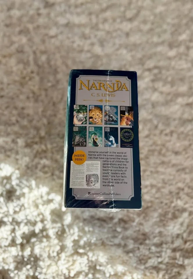 Chronicles of Narnia Sealed Book Box Set image indicator(5)