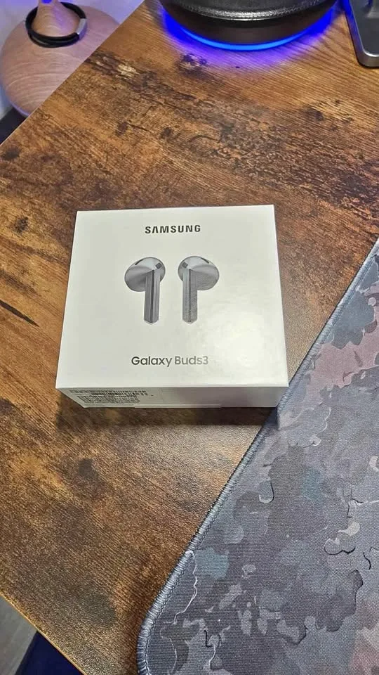 Galaxy Ear Buds 3