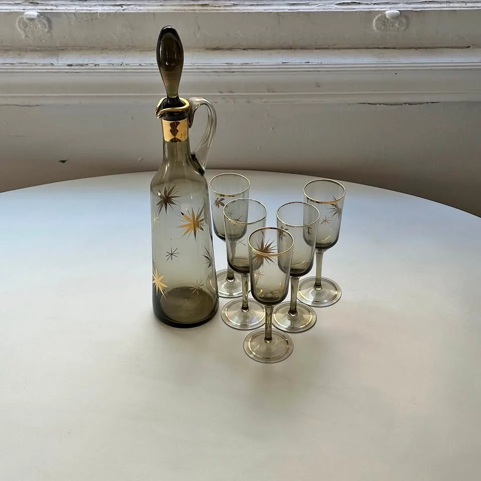Mid-Century Smoky Glass Decanter Set (Starburst Gold)