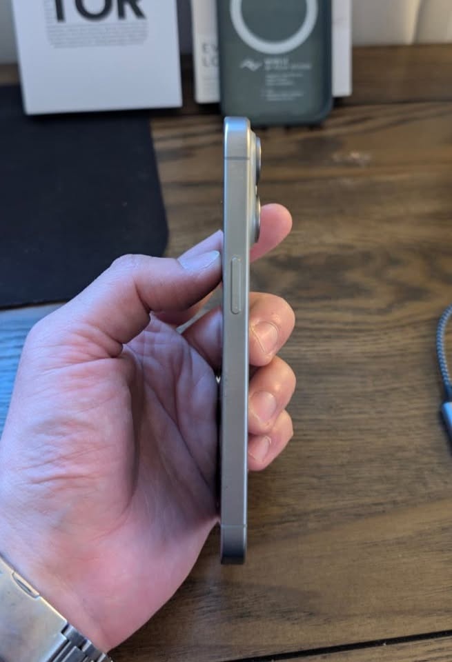 Apple iPhone 15 Pro 128GB - photo 5