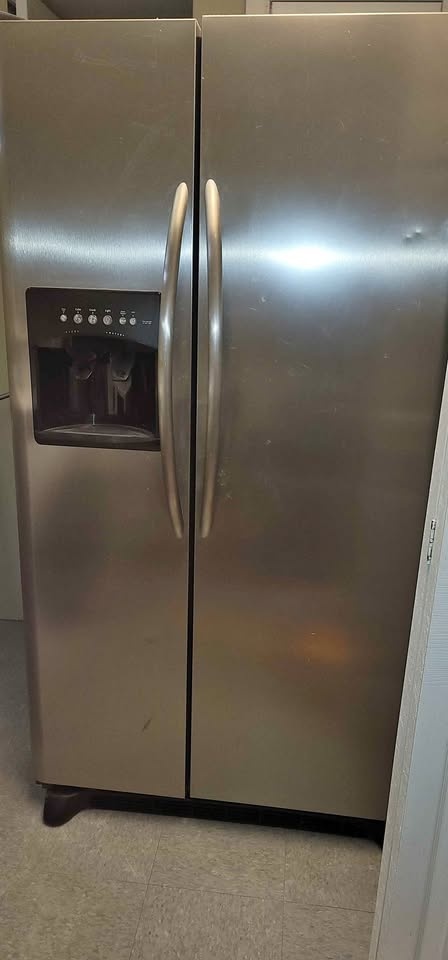 Frigidaire 26 Cu. Ft. Side-by-Side Refrigerator FRS6HF55KS