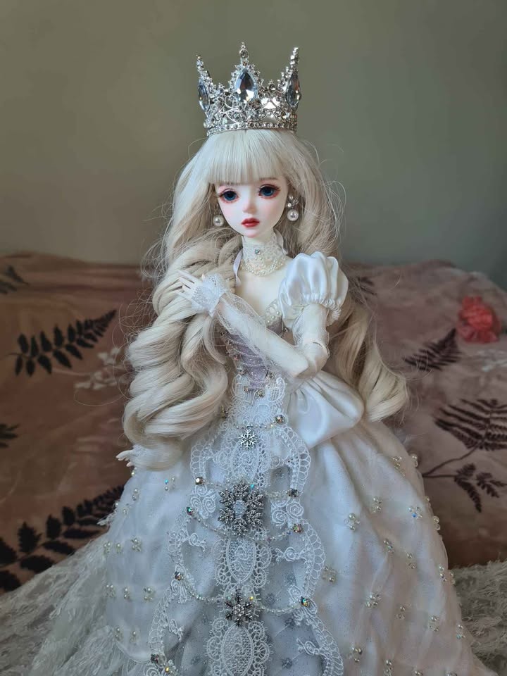Celia 1/4 BJD Doll - Full Set - photo 2