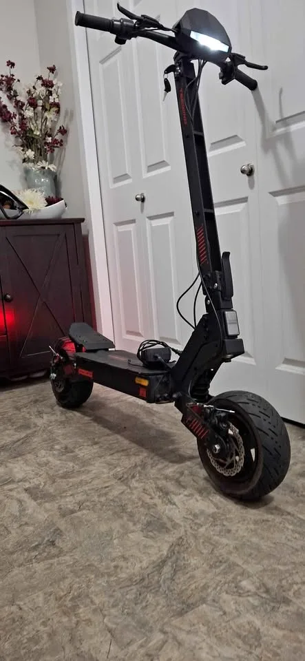 TEEWING GT4! E SCOOTER/ELECTRIC SCOOTERS