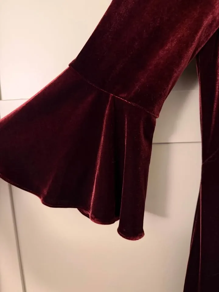 Ralph Lauren Ruffle-Trim Velvet Dress - size 10/12 image indicator(7)