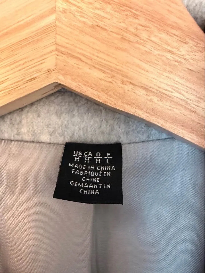 Premium Wool Coat from Hudson’s Bay – Excellent Condition image indicator(3)