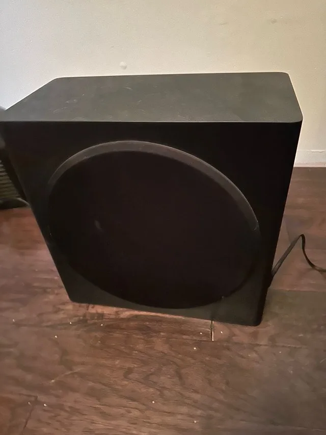 Samsung Soundbar and Subwoofer image indicator(4)