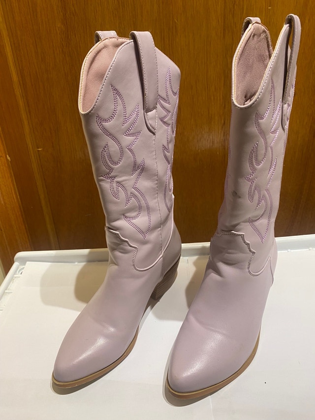 Boots shoes