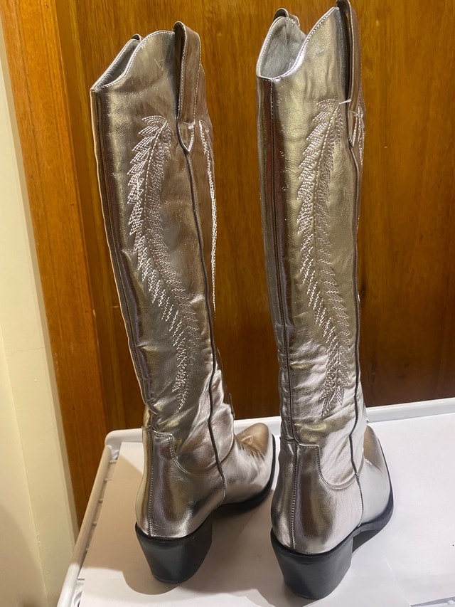 Boots shoes - photo 4