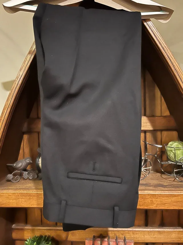 3 Men’s Suits image indicator(7)