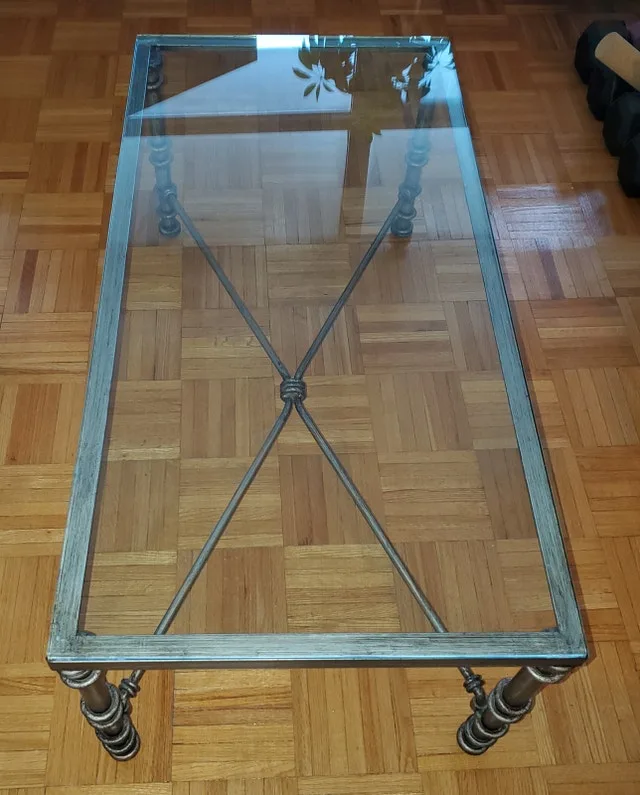 Glass coffee table with matching end tables image indicator(2)