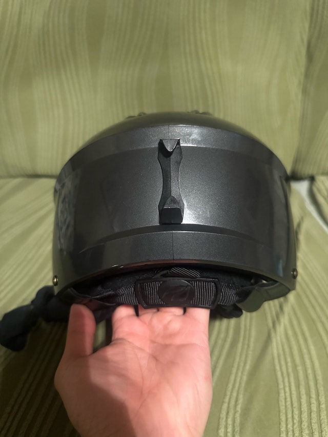 ski/snowboard helmet - photo 4