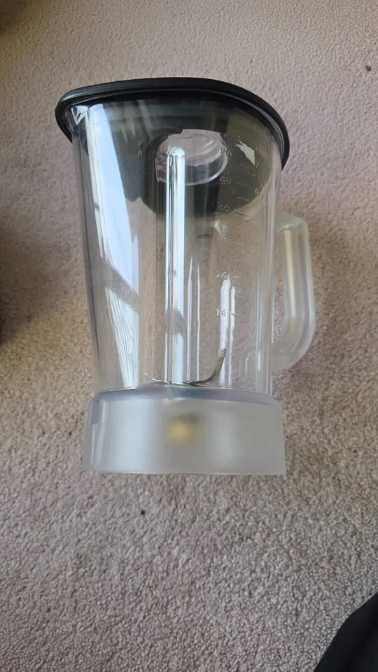 Kitchen aid Blender (Never used, no box, no accessories) image indicator(6)