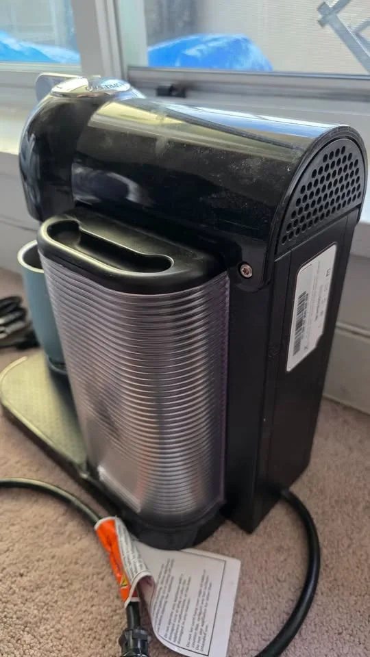 Nespresso Vertuo Coffee Machine by Breville, with Nespresso frot image indicator(3)