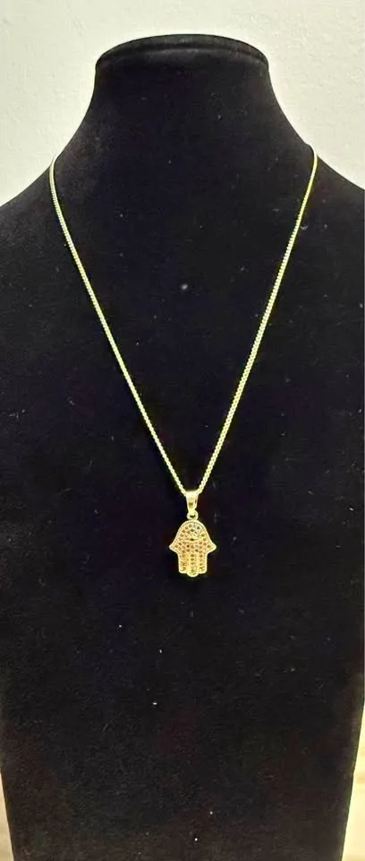 18in 18k Gold fill evil eye Hamza hand necklace