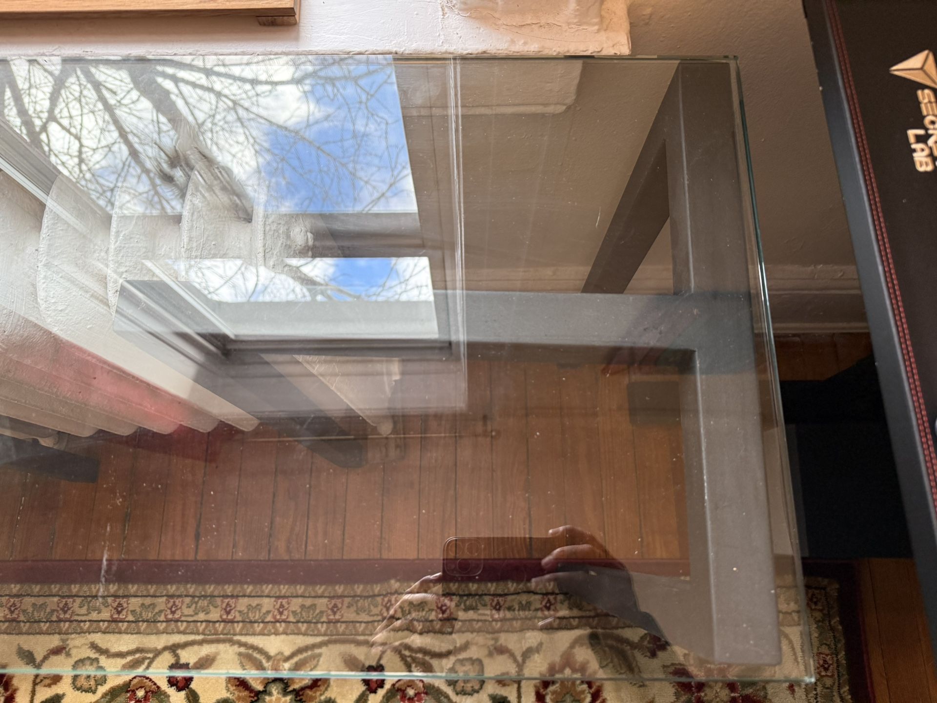 Glass Table - photo 3