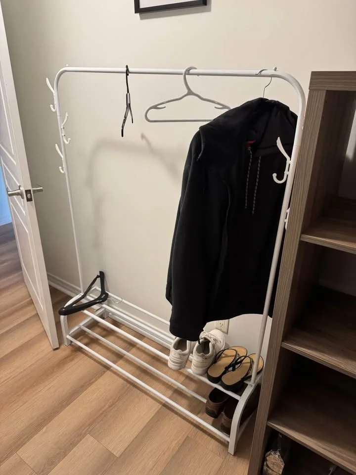 UDEAR Garment Rack Free-Standing Clothes Rack image indicator(6)