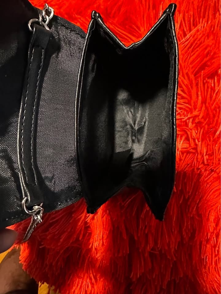 WOMENS SIDE BAG Z(GUESS) SIZE: SMALL LENGTH:4/12 INCHES  WIDTH: - photo 3