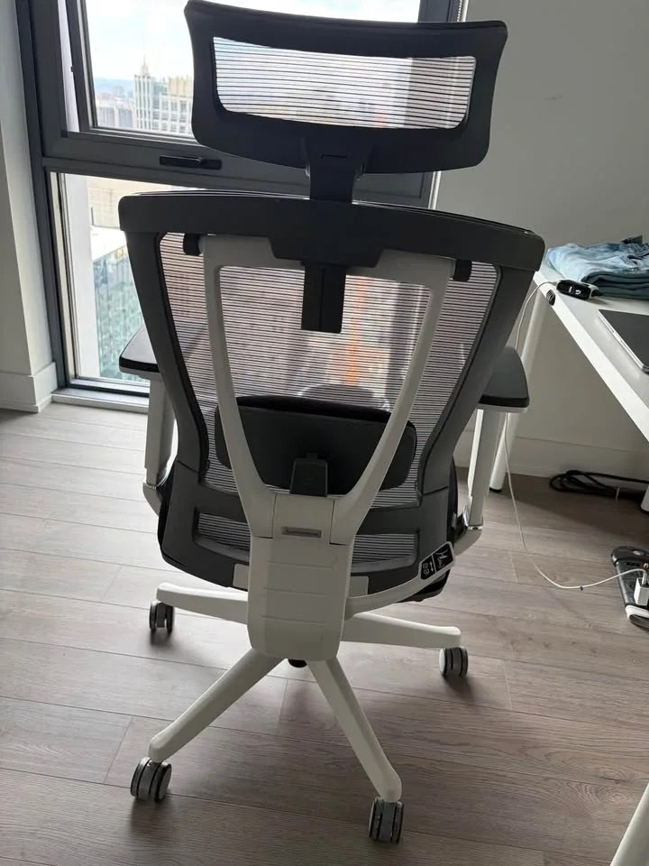 Autonomous ErgoChair 2 image indicator(2)