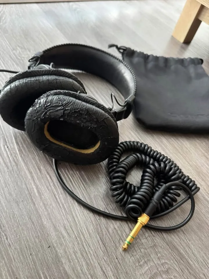 Sony MDR7506 Professional Stereo Headphones image indicator(5)