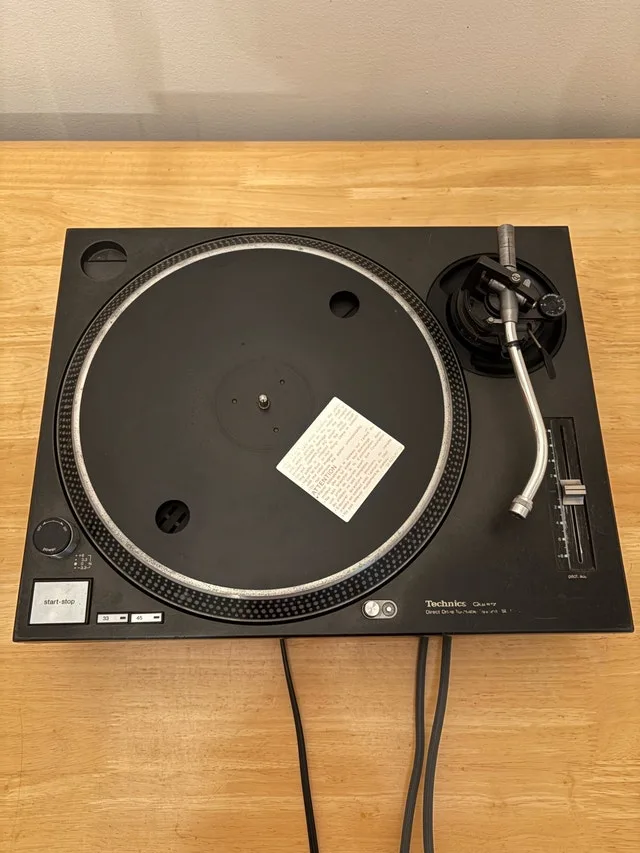 Black Technics SL-1200 MK2 with Hard Case