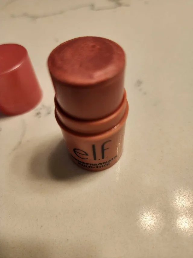 elf Cheek/Eye/Lip Balm Stick image indicator(3)