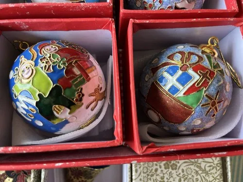 Hand Crafted Cloisonne Enameled Christmas Ball Ornament Sold By image indicator(4)