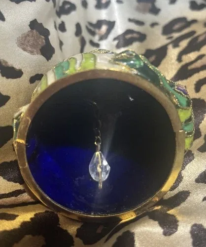 Hand Crafted Cloisonné Enameled Frog Ornaments image indicator(2)