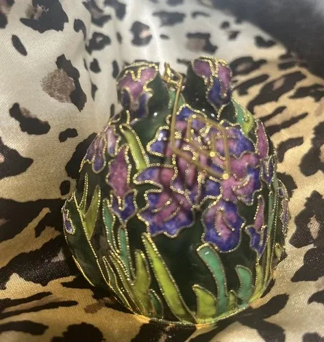 Hand Crafted Cloisonné Enameled Frog Ornaments image indicator(3)