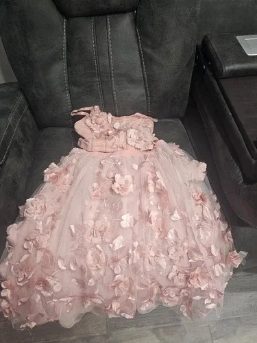 Revolution Dance Costume Size MA image indicator(4)