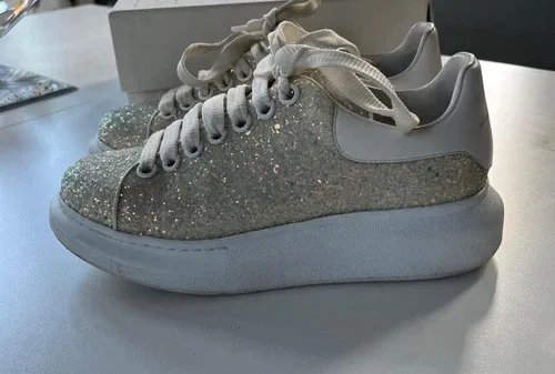 Alexander McQueen Sneakers Sz 8US White Ice Glitter image indicator(5)