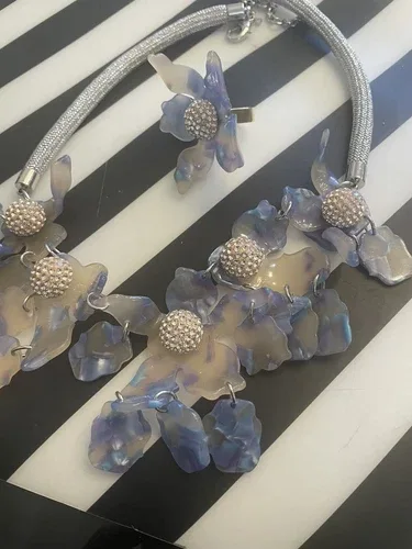 Designer Lele Sadoughi Crystal Lily Necklace Set Ring Earrings image indicator(2)