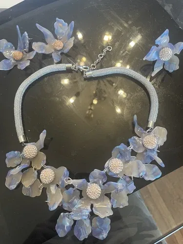 Designer Lele Sadoughi Crystal Lily Necklace Set Ring Earrings image indicator(5)