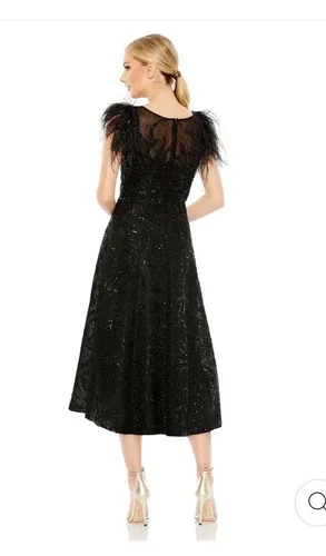 Mac Duggal Black Feather Shoulder Beaded Tulle A-Line Midi Dress image indicator(2)