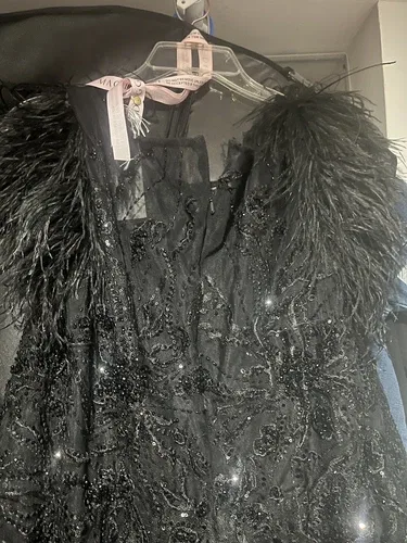 Mac Duggal Black Feather Shoulder Beaded Tulle A-Line Midi Dress image indicator(5)