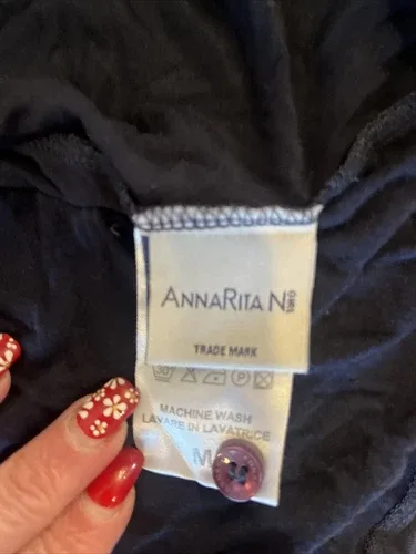 AnnaRita women’s pleath Shirt Top T-shirt Navy Small Viscose Sof image indicator(6)