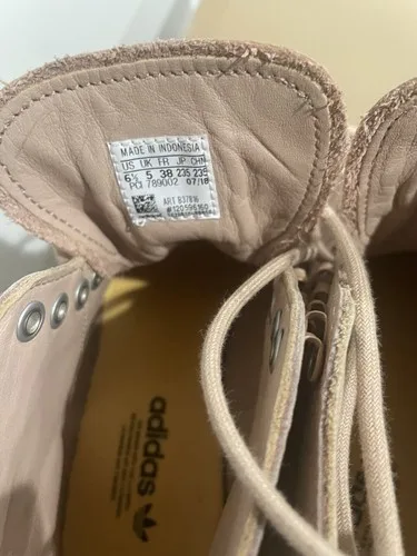 Adidas High Top Light Pink Genuine Leather Lace Up Sneakers Size image indicator(3)