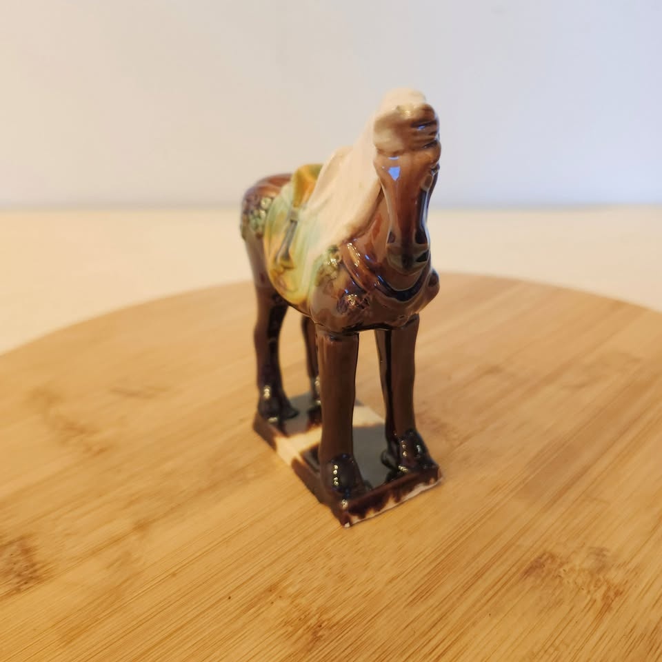 Ceramic Horse with Saddle Vintage - photo 2