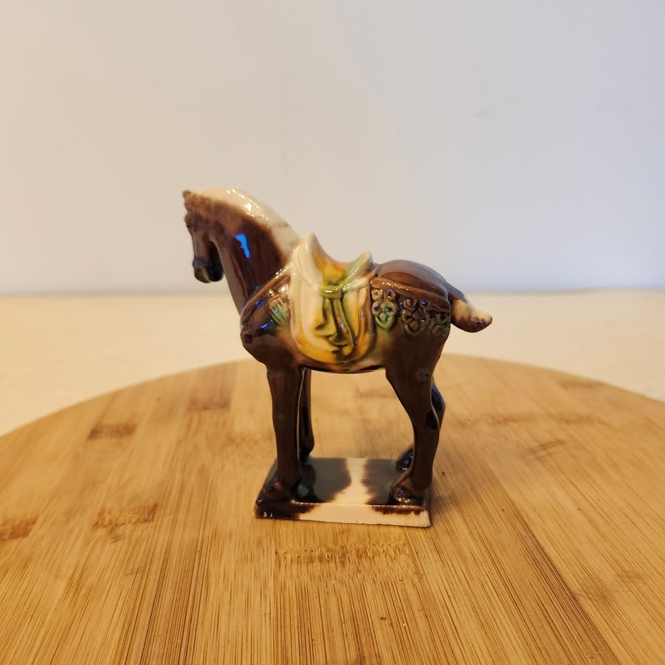 Ceramic Horse with Saddle Vintage - photo 4