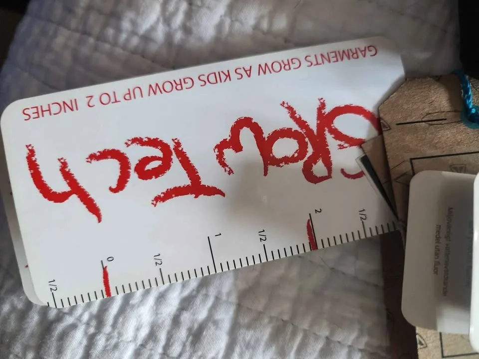 Boys Thermal Winter Jacket - adjustable for growth image indicator(3)