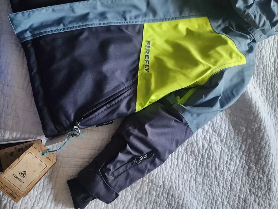 Boys Thermal Winter Jacket - adjustable for growth image indicator(6)