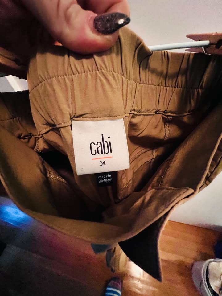 CAbi Camel Cargo pants | new no tags | size M - photo 4