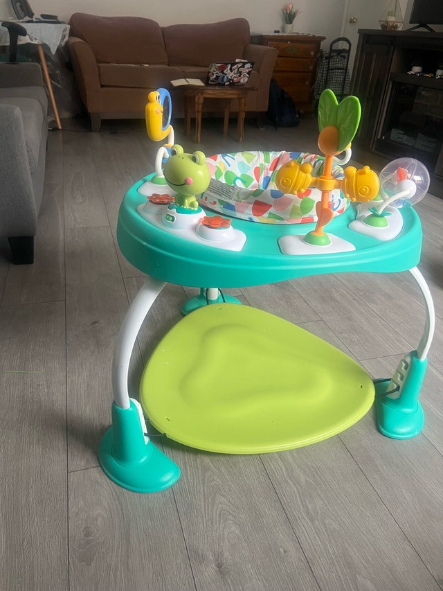 Baby jumper in good condition - photo 2